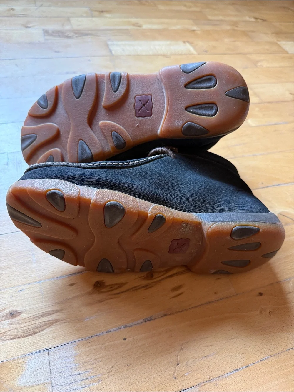 Twisted X Men's Black Suede Driving Mocs